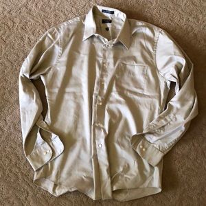 Arrow Men’s Dress Shirt